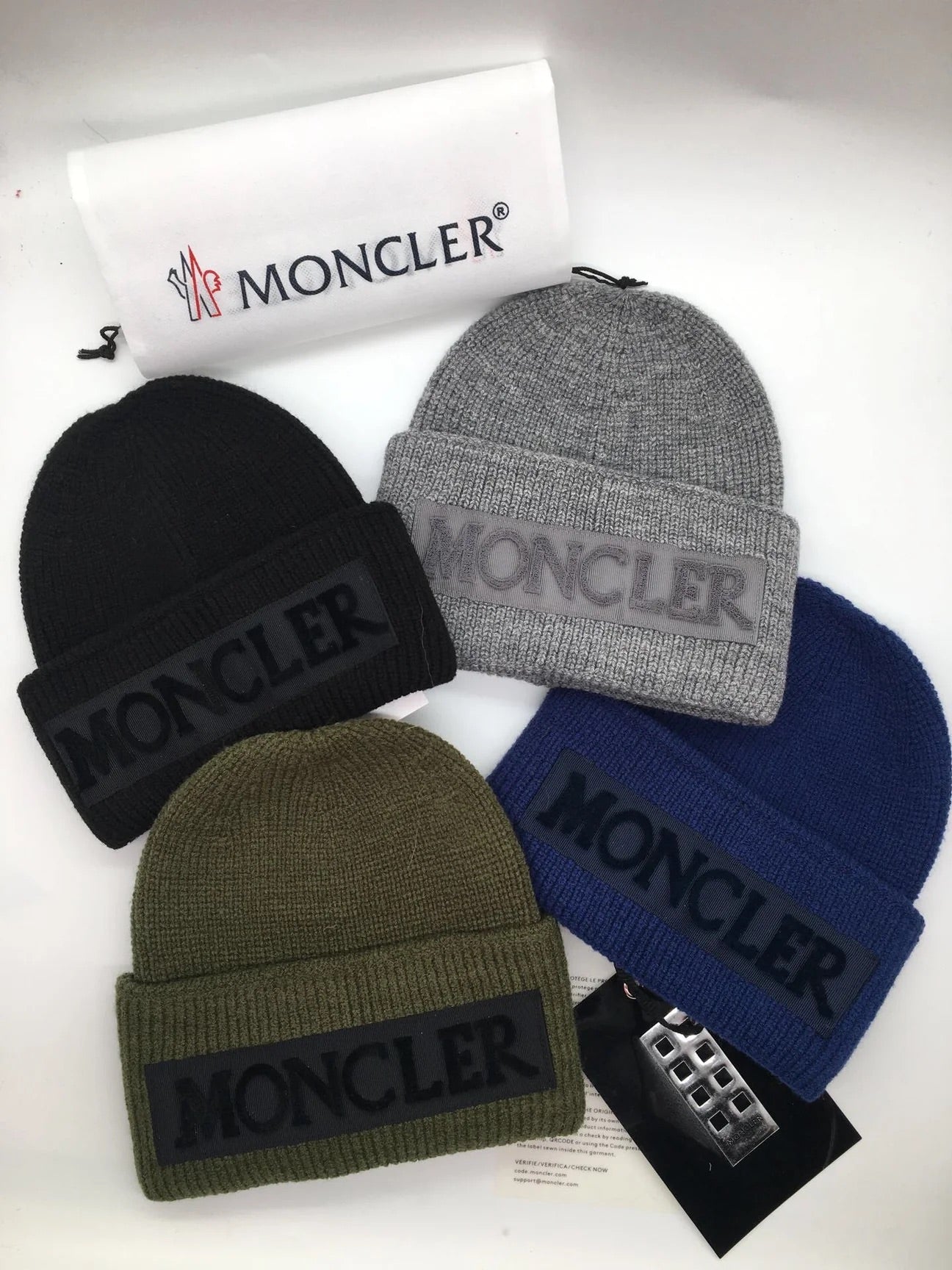 Logo Beanie