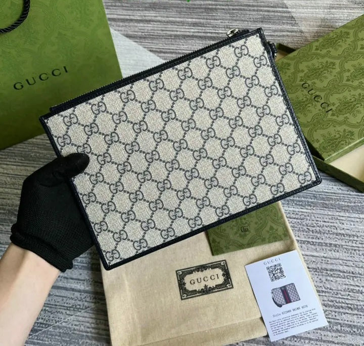 Ophidia Pouch