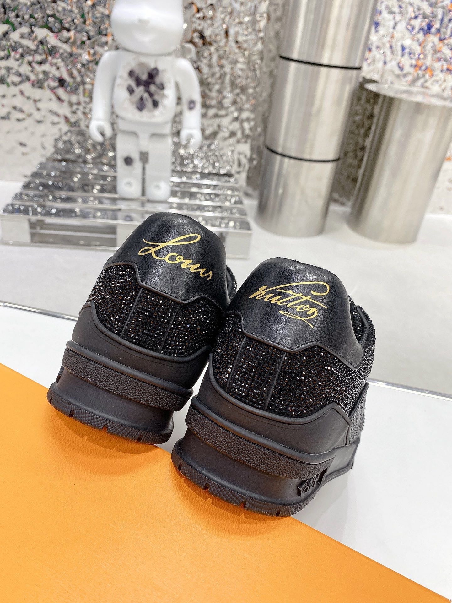 LV Strass Trainers