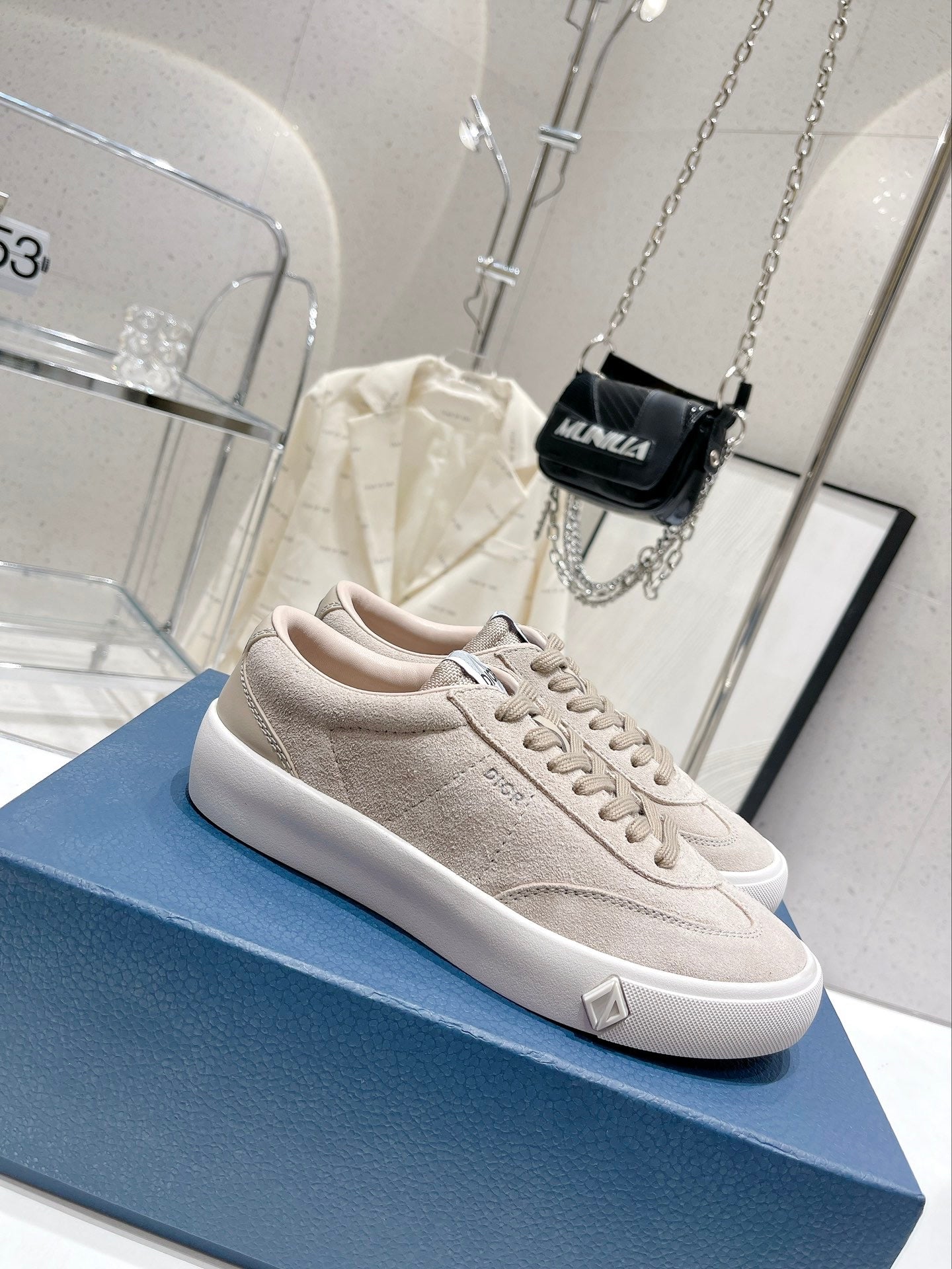 B101 Sneaker