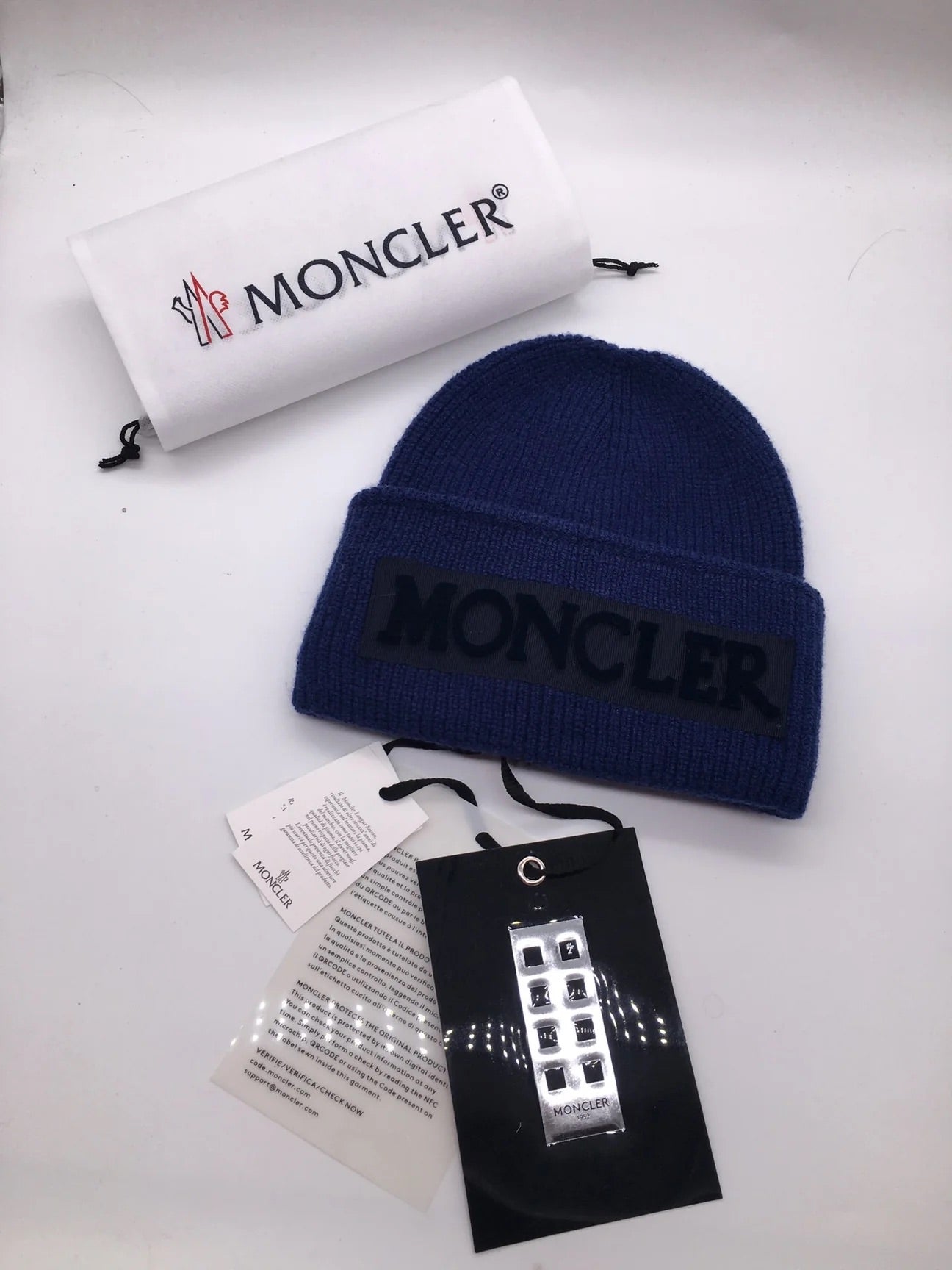 Logo Beanie