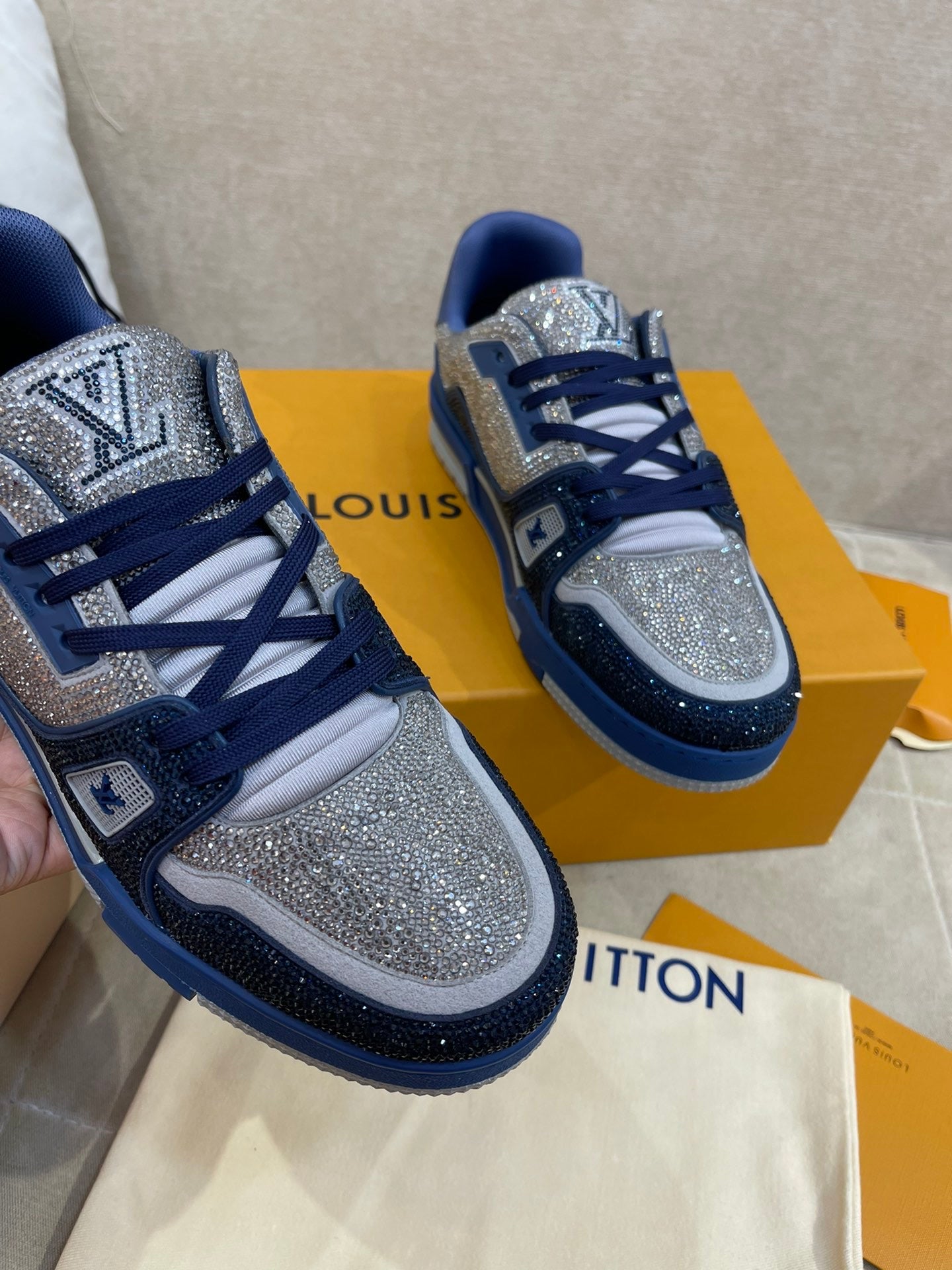 LV Strass Trainers